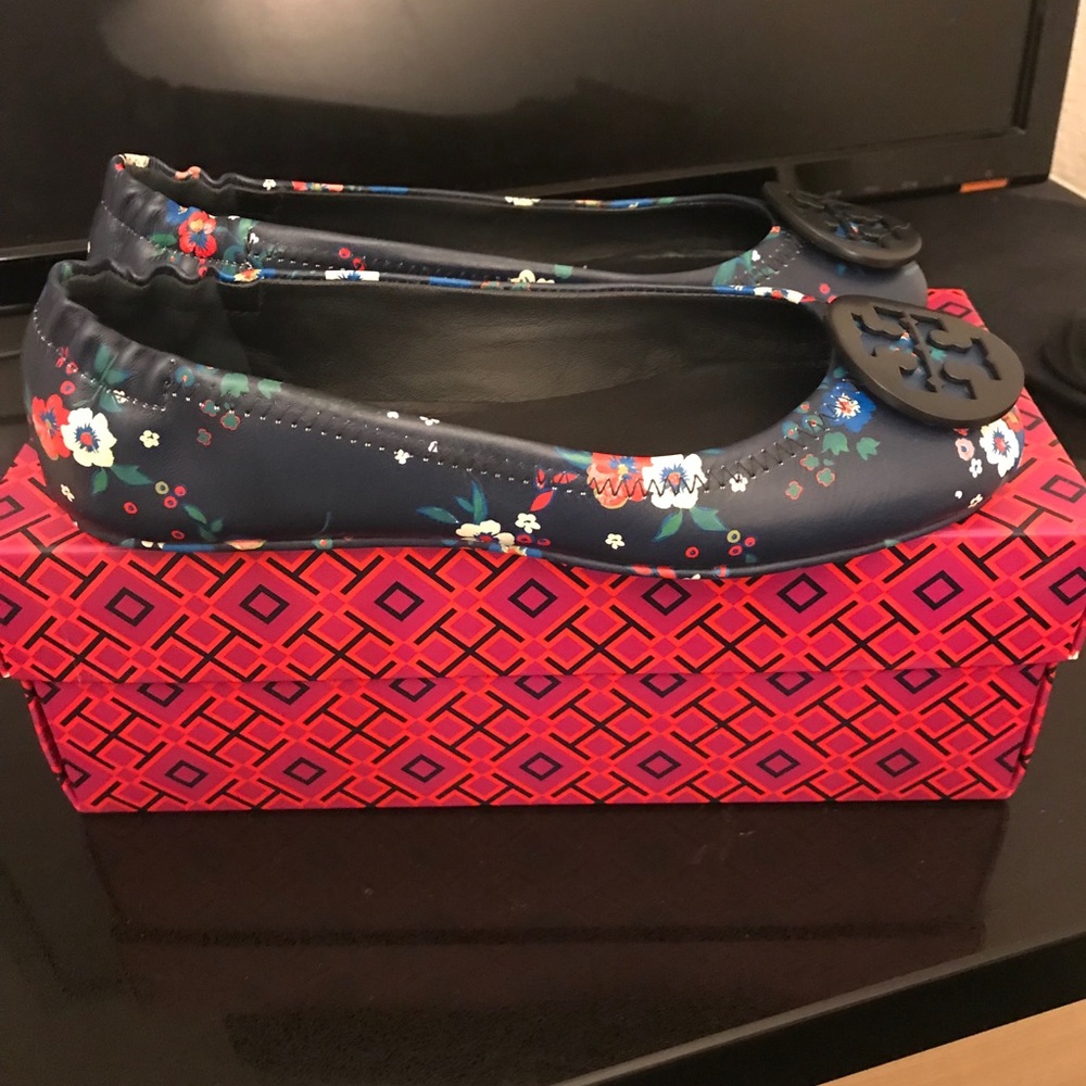 Tory Burch flats. New in box